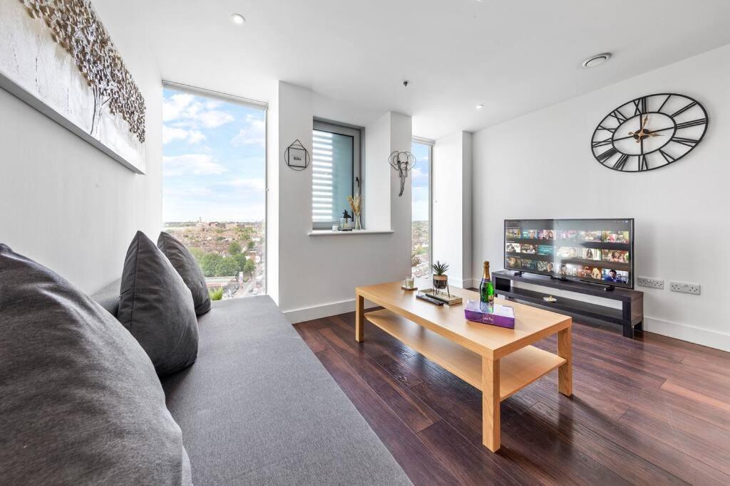 Beautiful Living Sleep 7 In London Bp34 Apartment Екстериор снимка